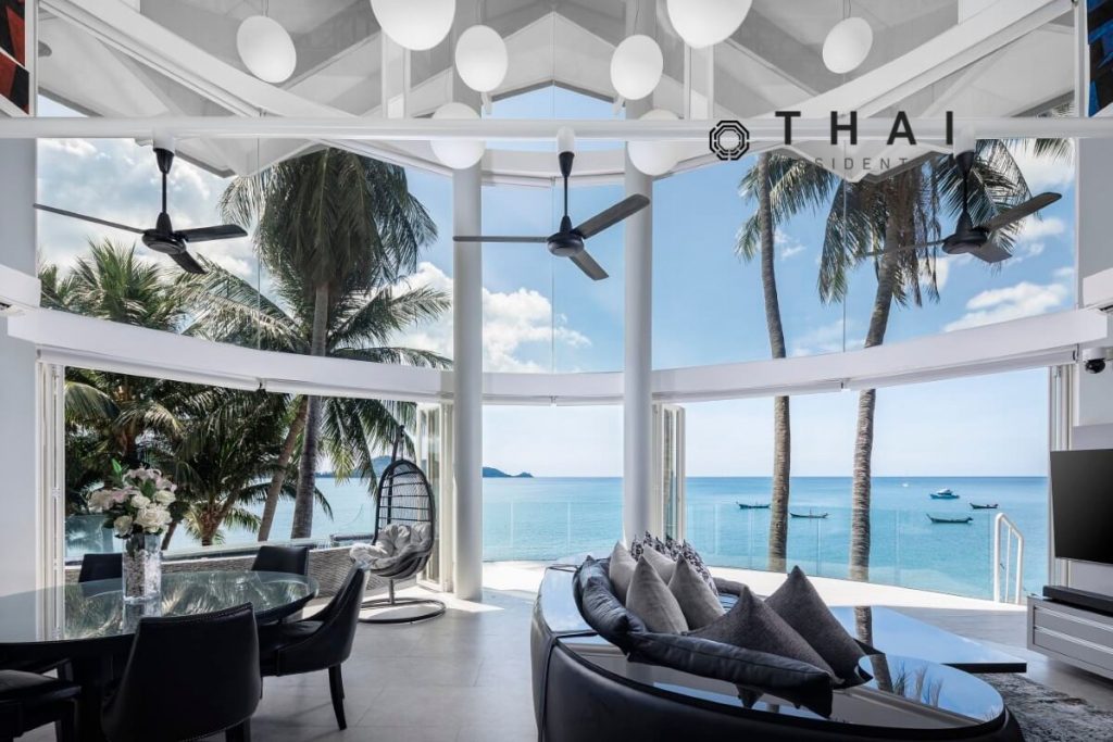 RESALE. The entire Patong Bay framed by double-story picture windows that let in an abundance of natural light and the breathtaking view of sunsets.