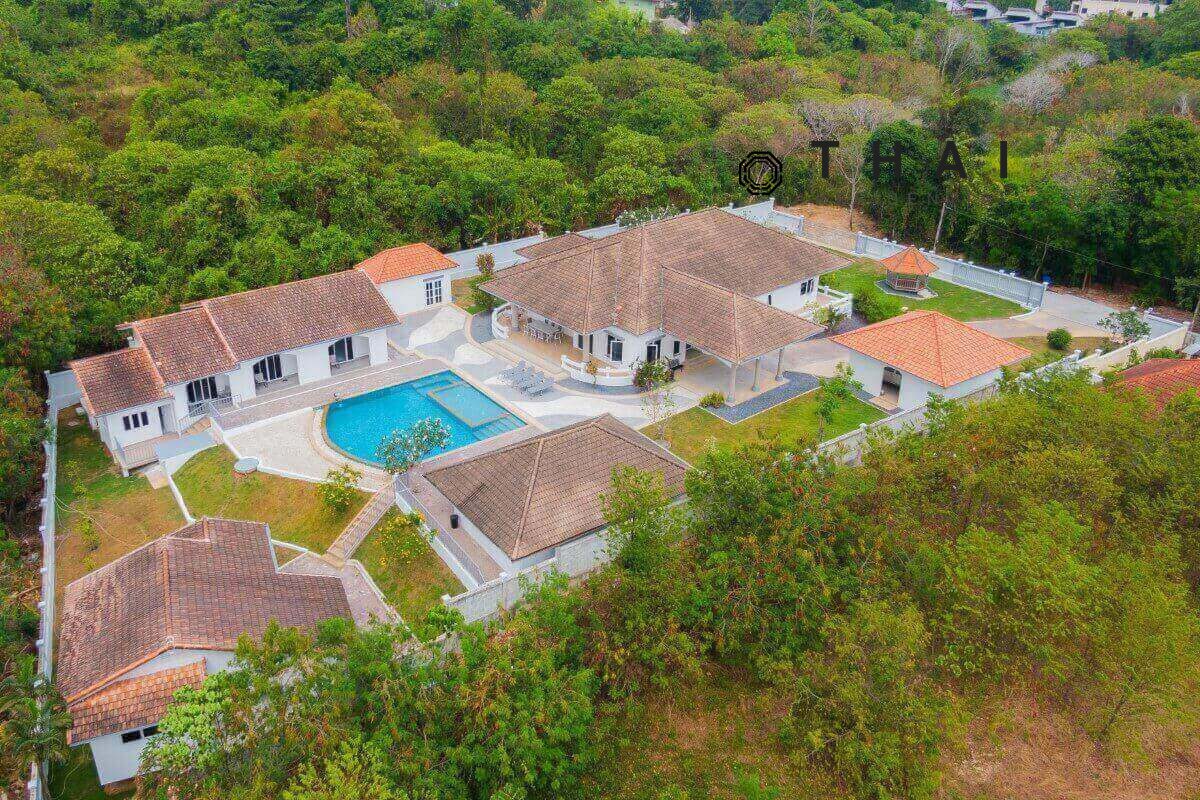 10 Bedroom Resort Style Pool Villa Estate on Large 3,200 Sqm Plot for Sale in Nai Harn, Phuket