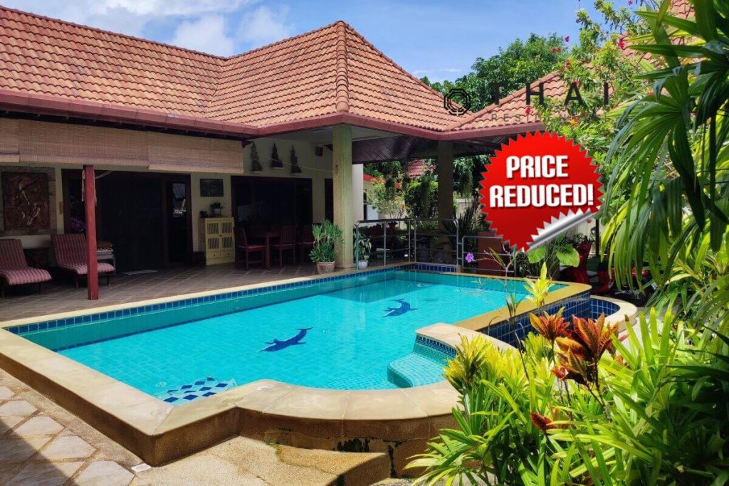 5 Bedroom Pool Villa on Large 900 Sqm Plot for Sale by Owner 5 Mins to Nai Harn Beach, Phuket