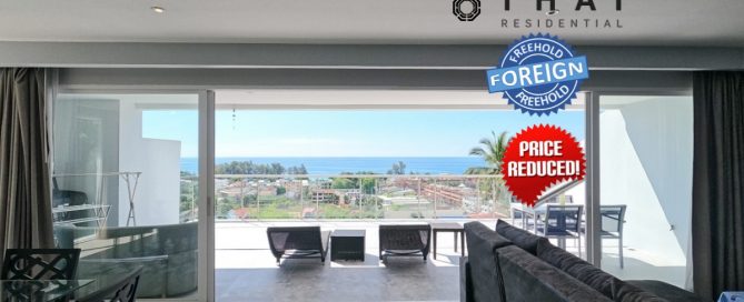 2-bedroom foreign freehold sea view condo near Karon Beach, Phuket PNSC-KAR-1326 living area and terrace