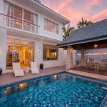 4 bedroom pool villa Chalong, Phuket 1100 Sqm - sala beside pool