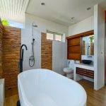 4-bedroom pool villa in Chalong, Phuket bathroom with bathtub